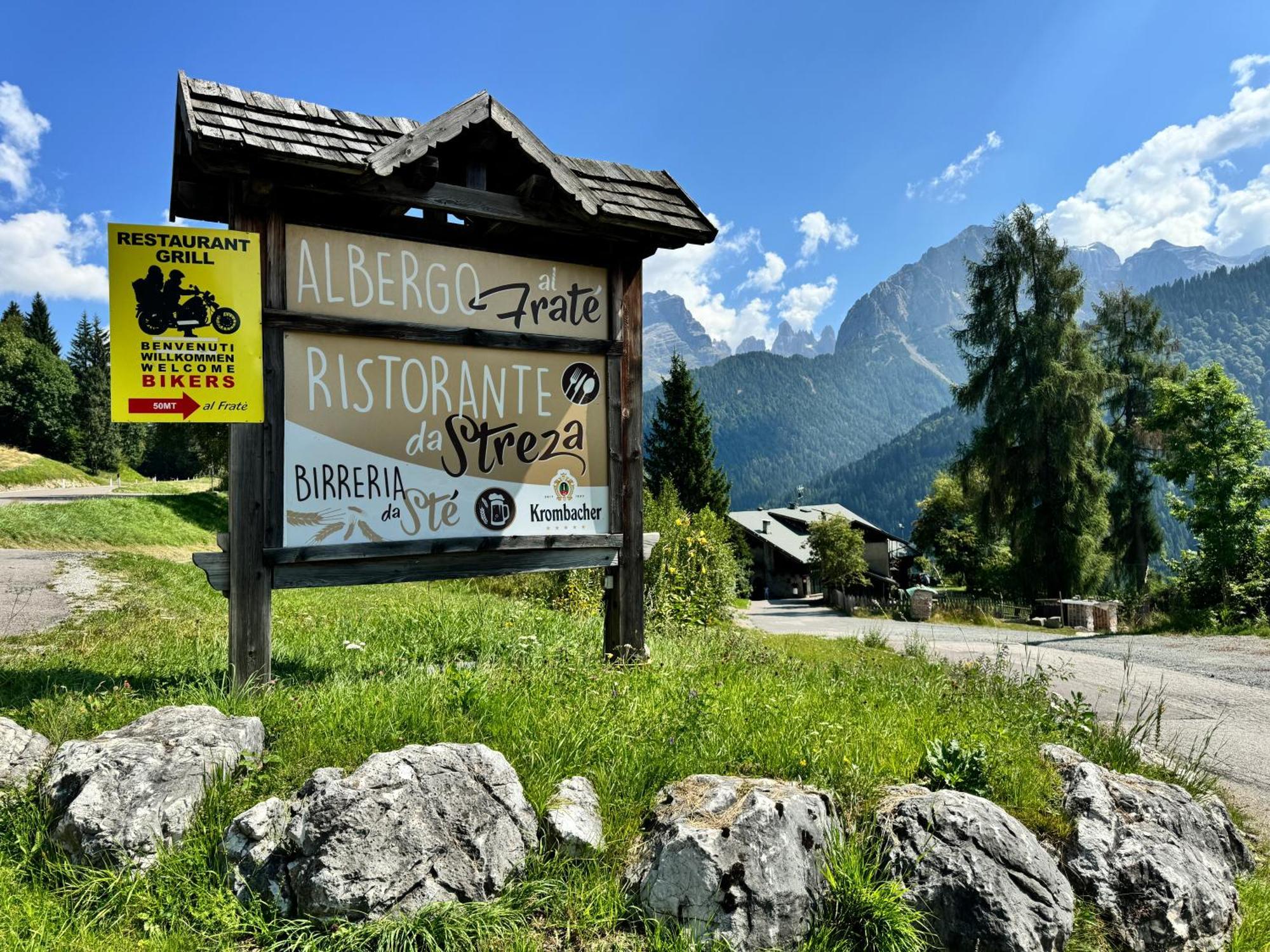 Albergo Ristorante Al Frate Da Streza Madonna di Campiglio Exterior foto