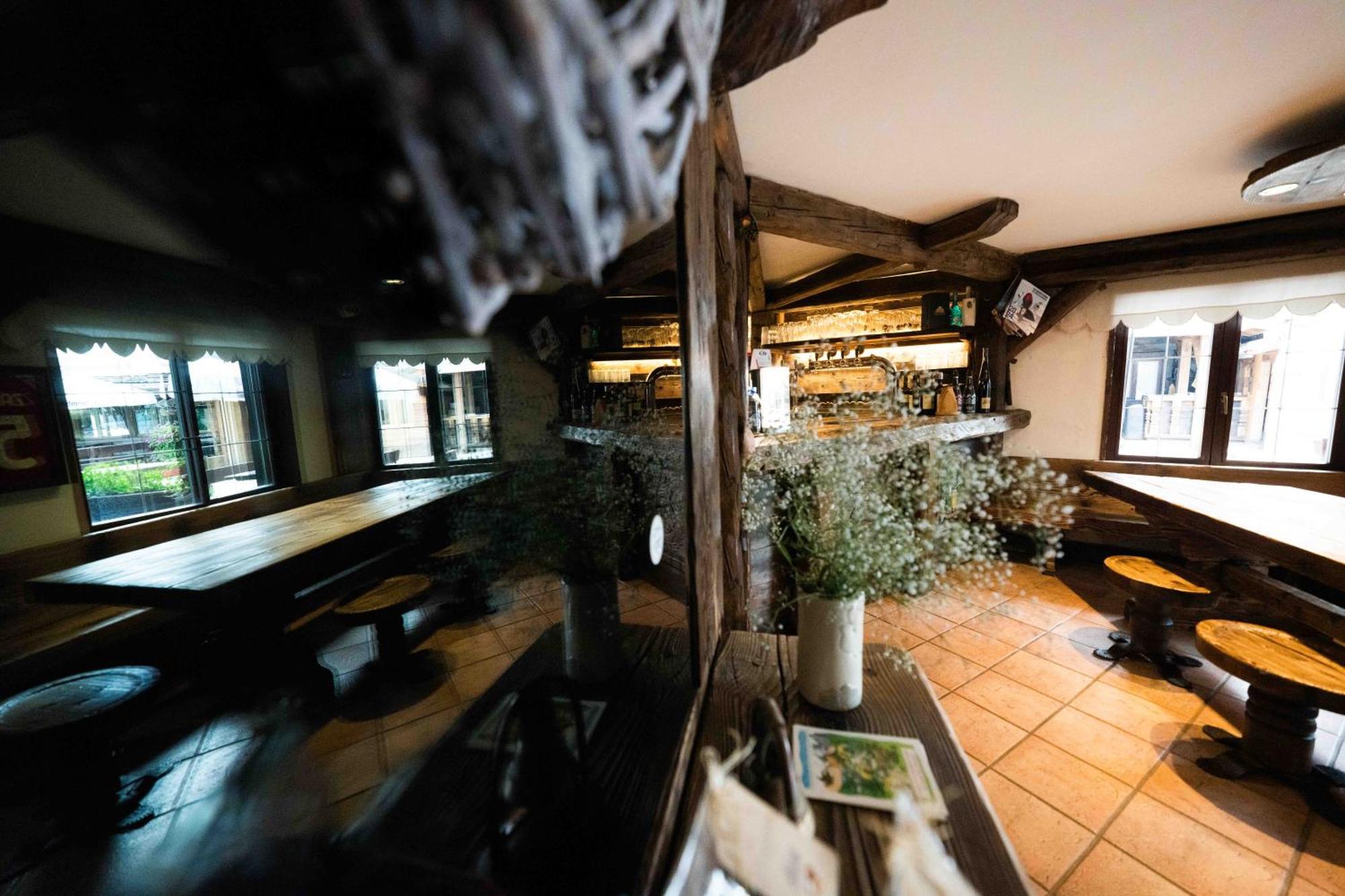 Albergo Ristorante Al Frate Da Streza Madonna di Campiglio Exterior foto