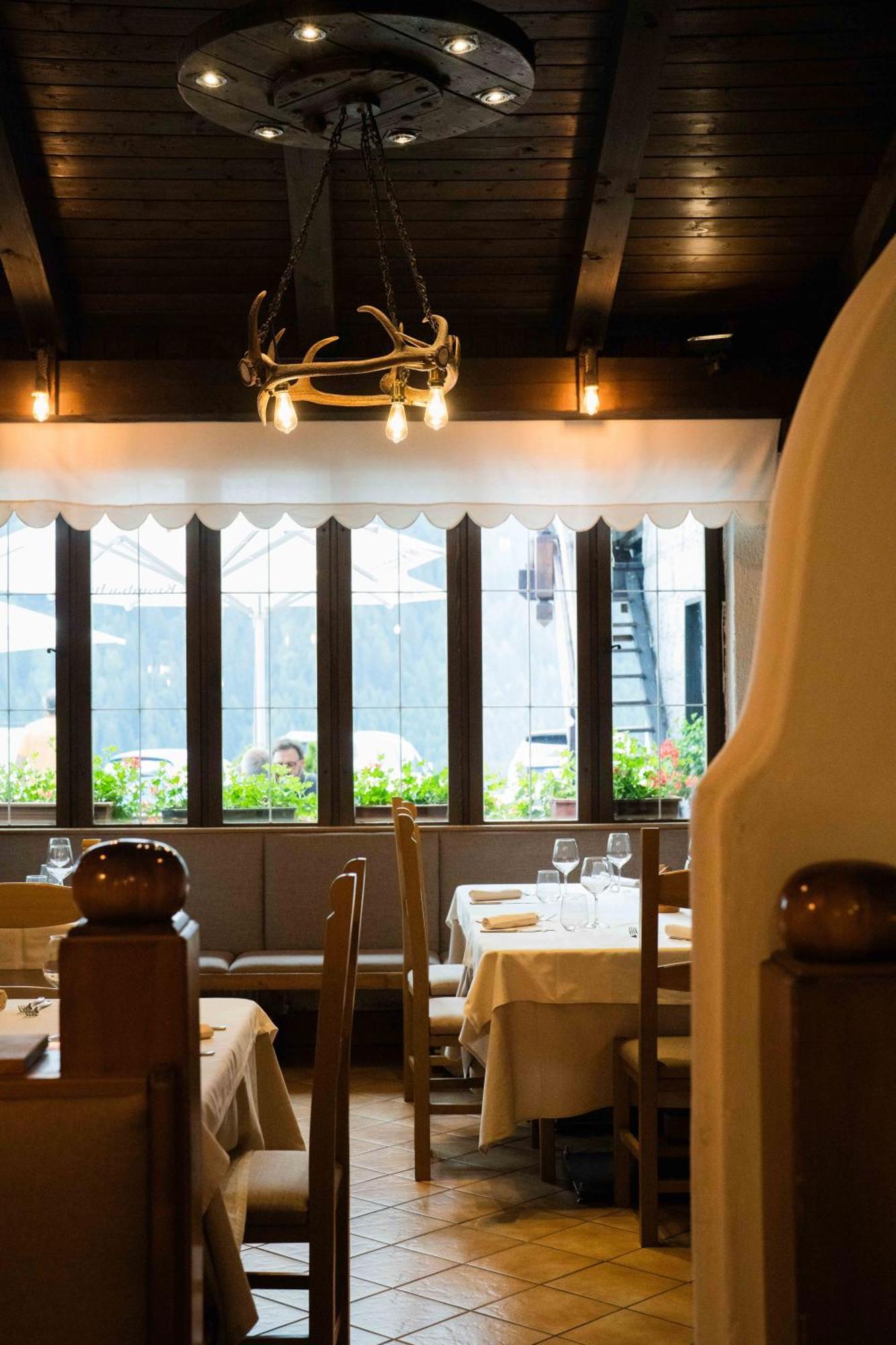 Albergo Ristorante Al Frate Da Streza Madonna di Campiglio Exterior foto