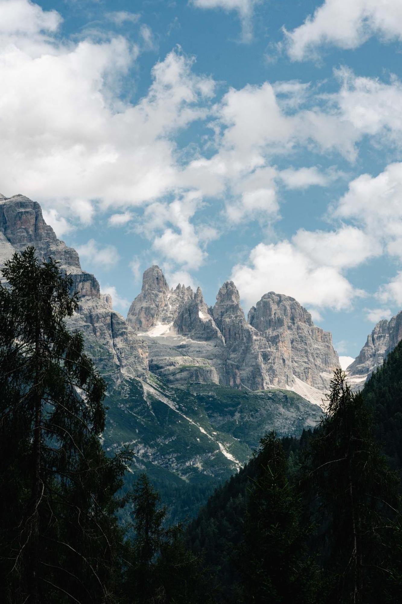 Albergo Ristorante Al Frate Da Streza Madonna di Campiglio Exterior foto